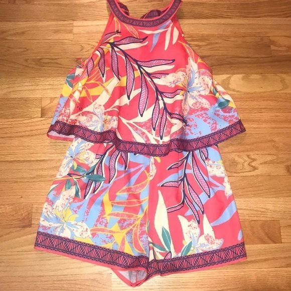 Romper   - Picture 1 of 3